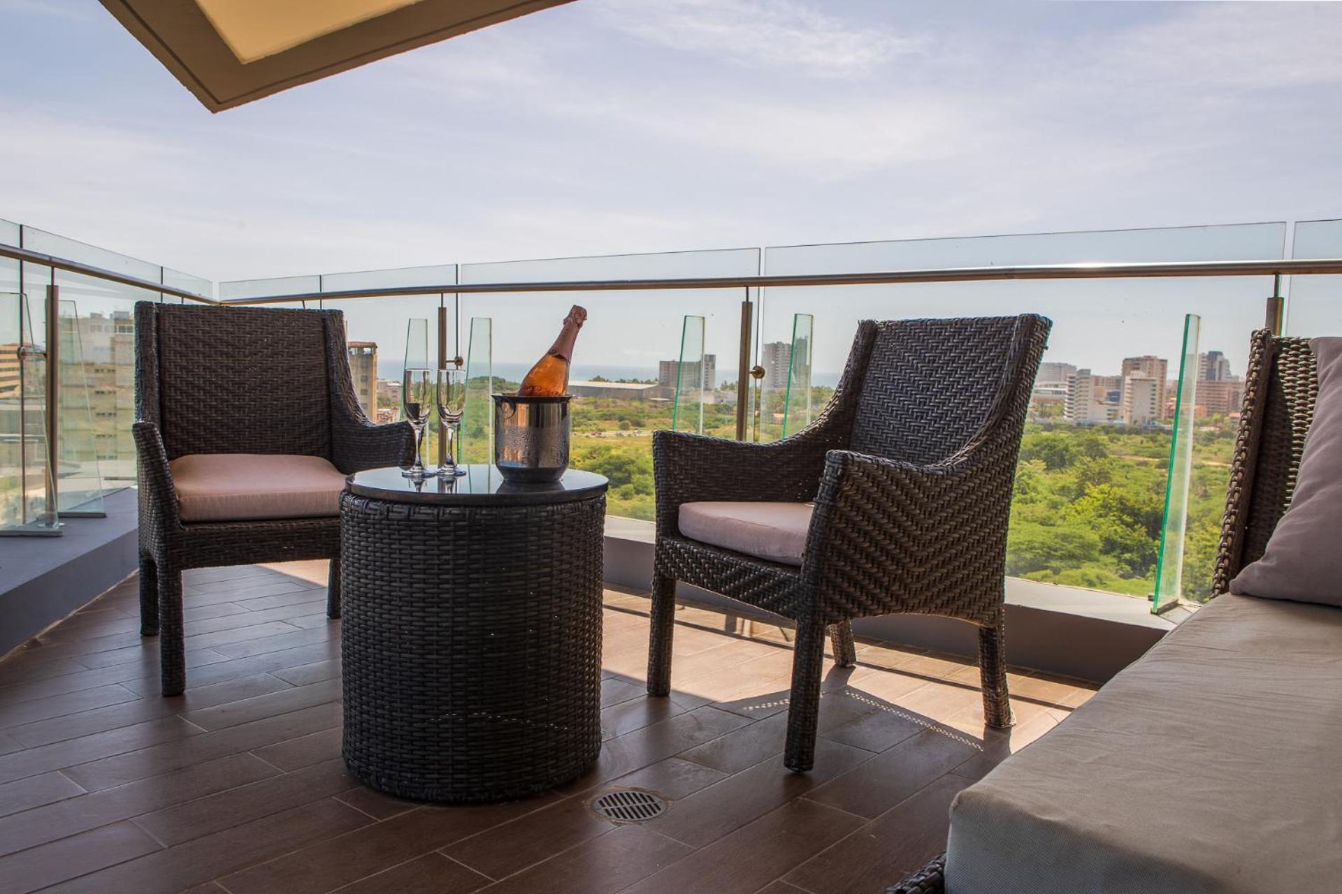 Sunsol Unik Luxury Hotel Porlamar Exterior foto