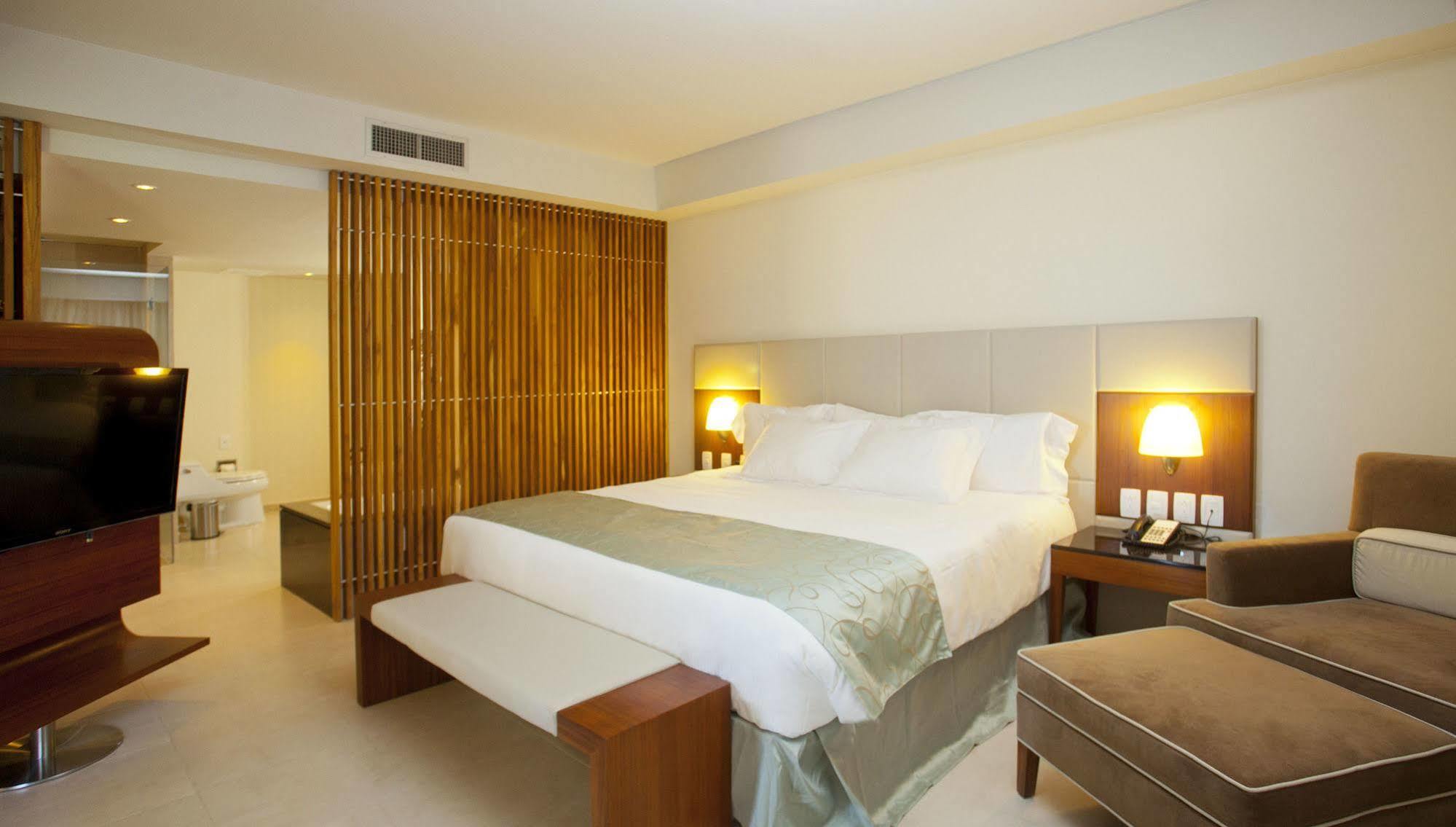 Sunsol Unik Luxury Hotel Porlamar Exterior foto