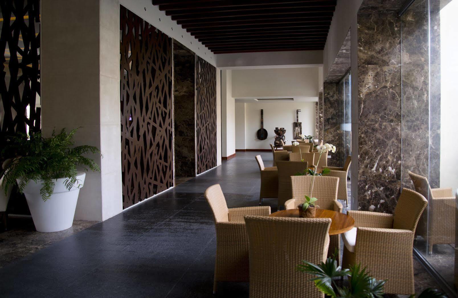 Sunsol Unik Luxury Hotel Porlamar Exterior foto